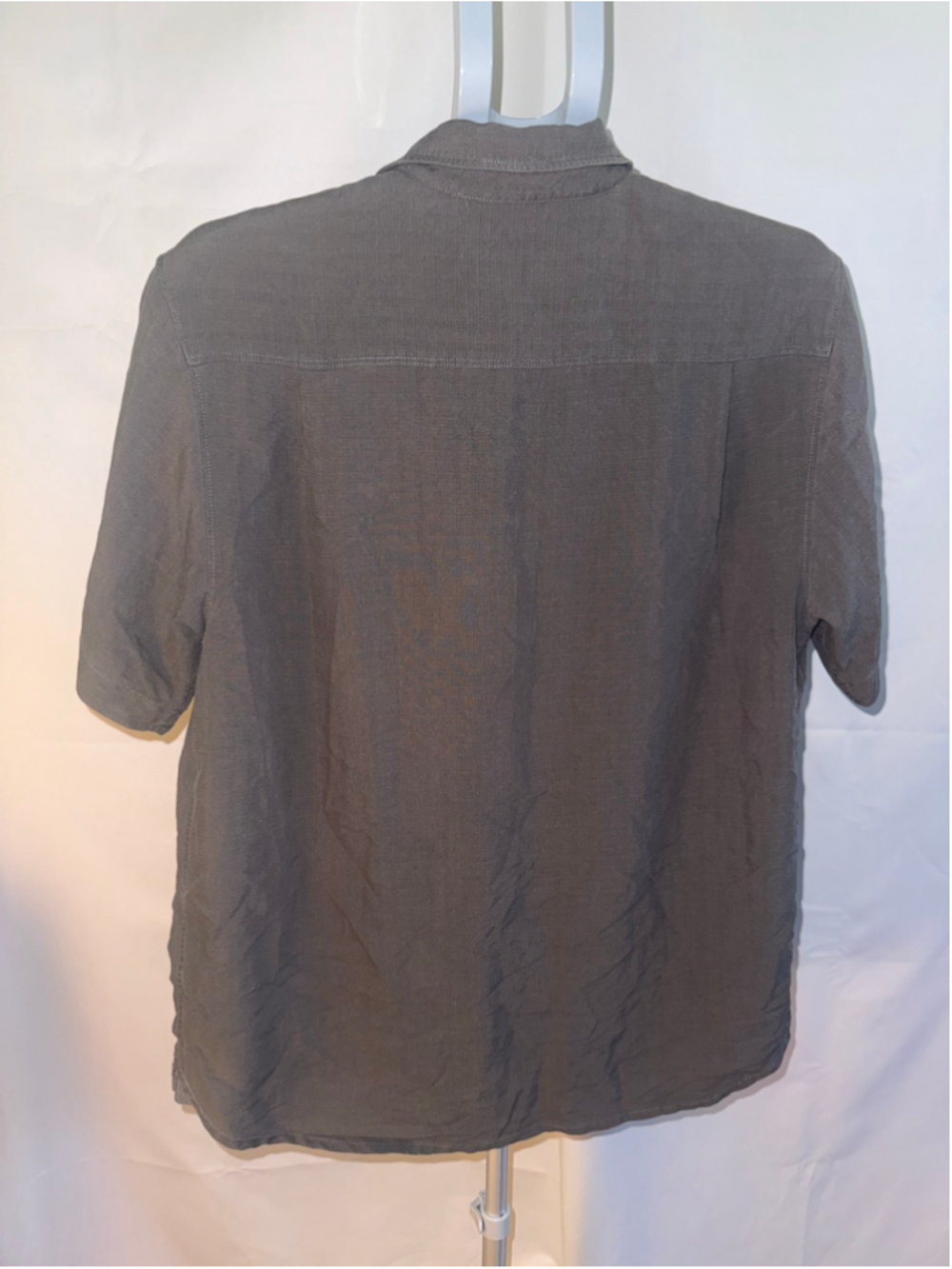Men's Tommy Bahama Casual M Button Down Shirt Grey - Picture 2 of 7